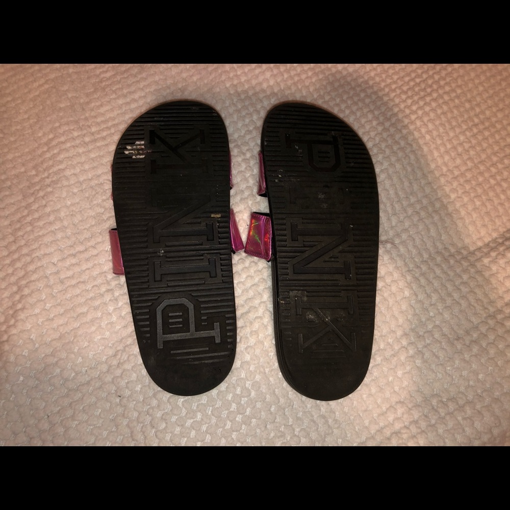 Pink slides - Picture 3 of 3
